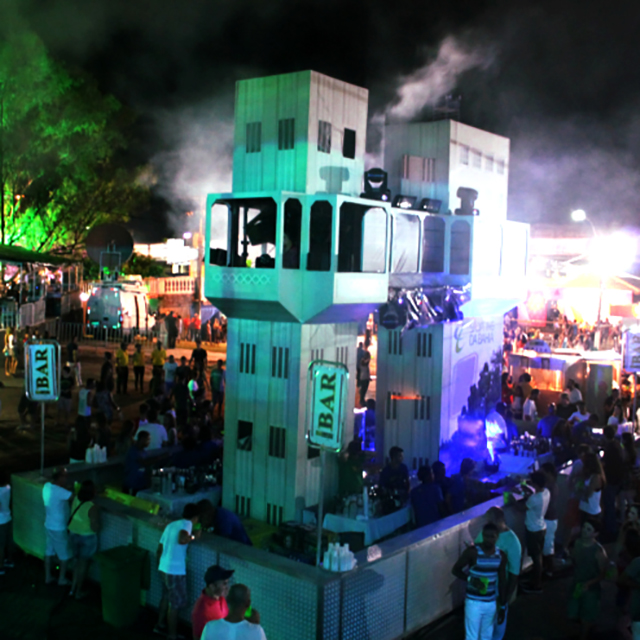 4-Torre dos DJs